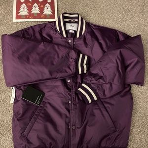 Aritzia Bomber jacket